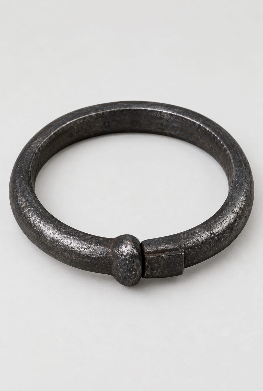 Iron bandli